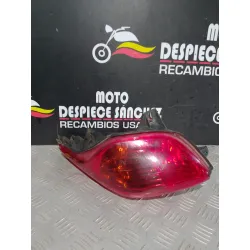 PILOTO TRASERO IZQIERDO...