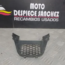 REJILLA BAJO ASIENTO...