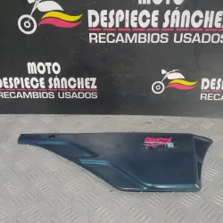 TAPA TRASERA DERECHA SUZUKI...