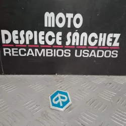 LOGOTIPO FRONTAL PIAGGIO...