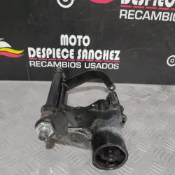 SOPORTE DE MOTOR PIAGGIO...