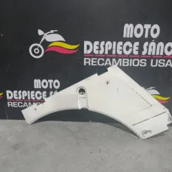 CARCASA TRASERA DERECHA...