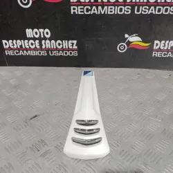 TAPA FRONTAL PIAGGIO VESPA...