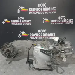 MOTOR YAMAHA X MAX 250...