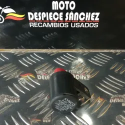 RELES DE LUCES KIMCA K XCT 300