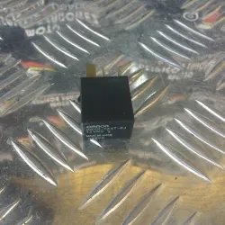 RELE G8HN-1A4T-RJ HONDA CBR...