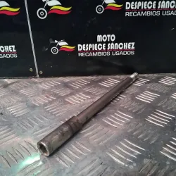 EJE RUEDA DELANTERA  YAMAHA...