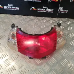 PILOTO TRASERO SUZUKI  SIXTEEN