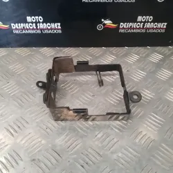 SOPORTE DE BATERIA SUZUKI...