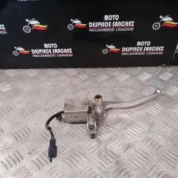 BOMBA DE FRENO  DELANTERA...