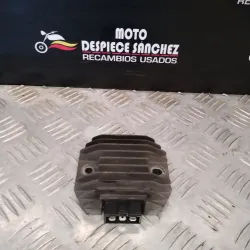 REGULADOR DE CORRIENTE...