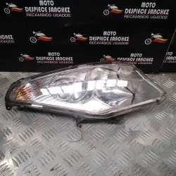 FARO DELANTERO DERECHO...