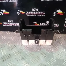 CAJA DE BATERIA KYMCO K-XCT...