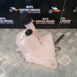 bote de aceite peugeot...