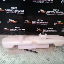 DEPOSITO DE ACEITE DE JET...