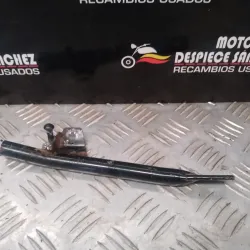 AGARRADERO TRASERO DERECHO...