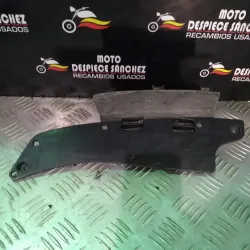 TAPA DE BATERIA SUZUKI...