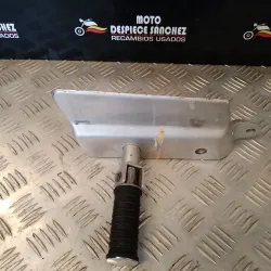 ESTRIBERA TRASERA IZQUIERDA...