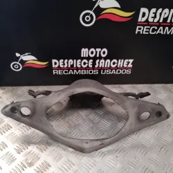 CUBREMANLLAR TRASERO YAMAHA...