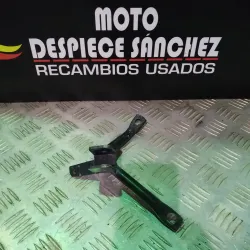 SOPORTE DE REPOSAPIE...