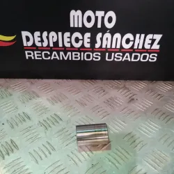 COLLAR DE RUEDA TRASERA...