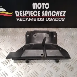 EMBELLECEDOR DE MOTOR...