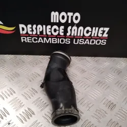 TUBO DE RAM AIR DERECHO...